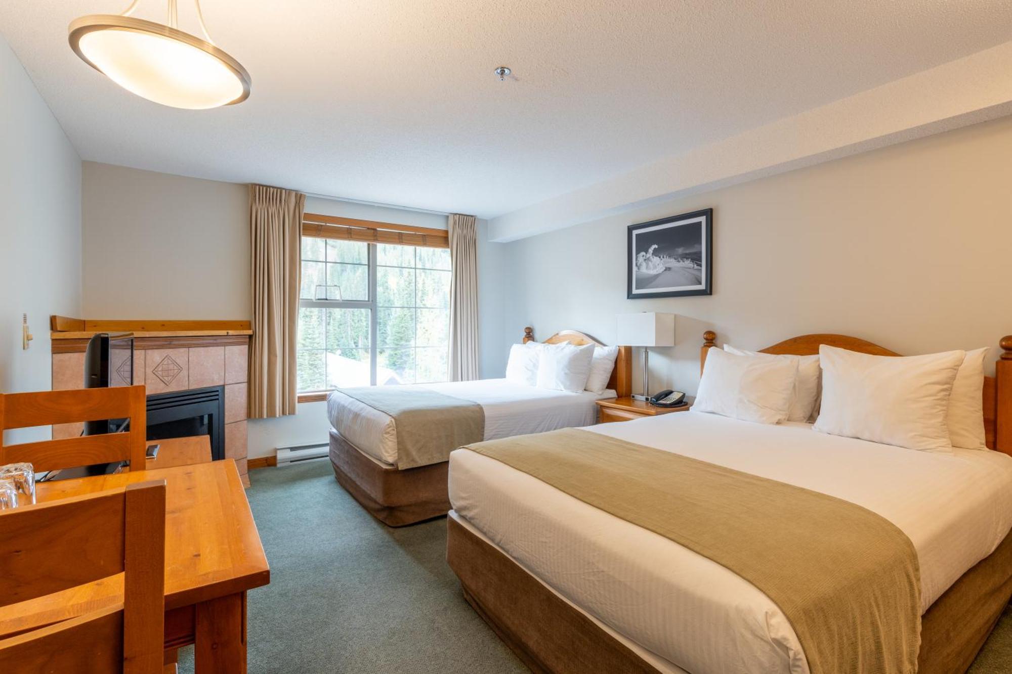 Sundance Lodge Sun Peaks Eksteriør billede