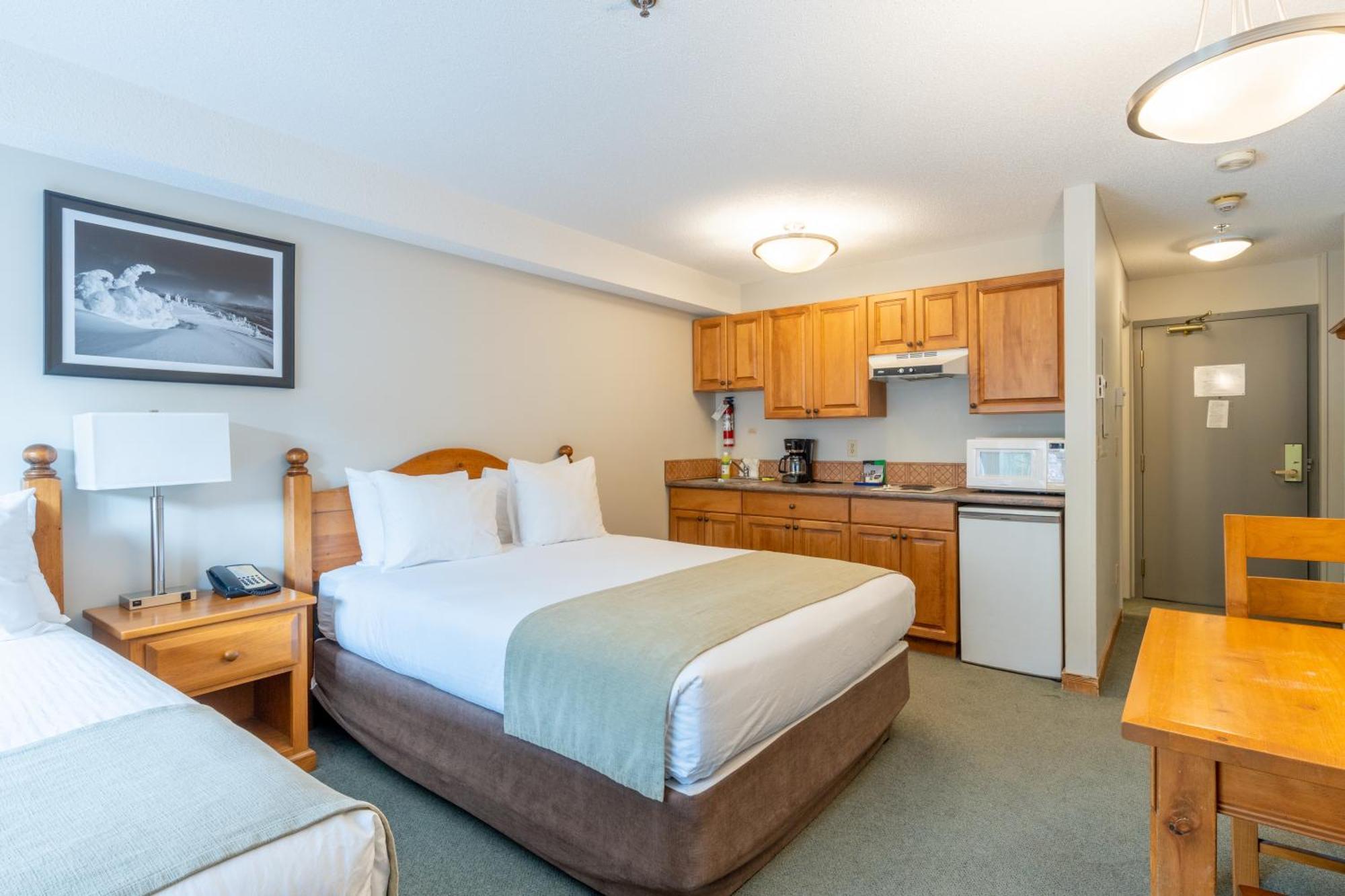 Sundance Lodge Sun Peaks Eksteriør billede