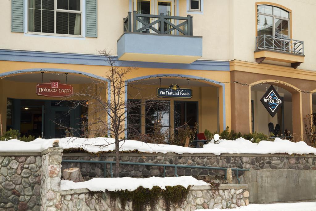 Sundance Lodge Sun Peaks Eksteriør billede
